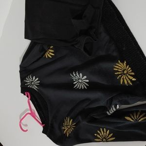 Girls 2 piece set Size 6x